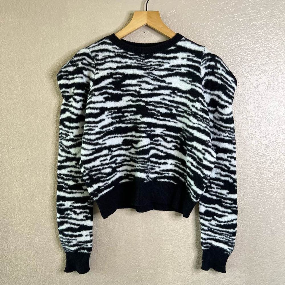 Express Sweater Puff Shoulder Zebra Stripe Soft Womens S Animal Black White NWOT
